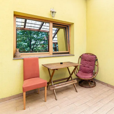 Old Town Bascarsija 1bdr House With Garage & Garden Daire